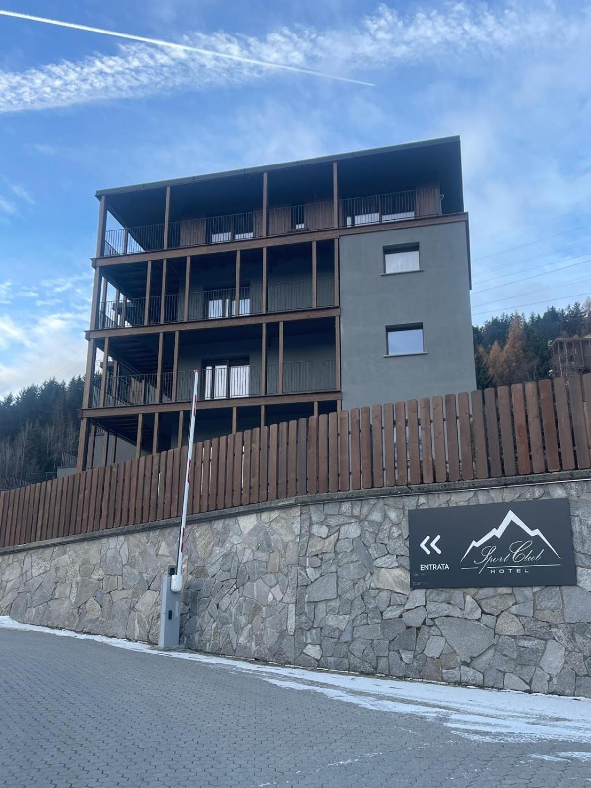 Condhotel Fanti Valdisotto Exterior photo